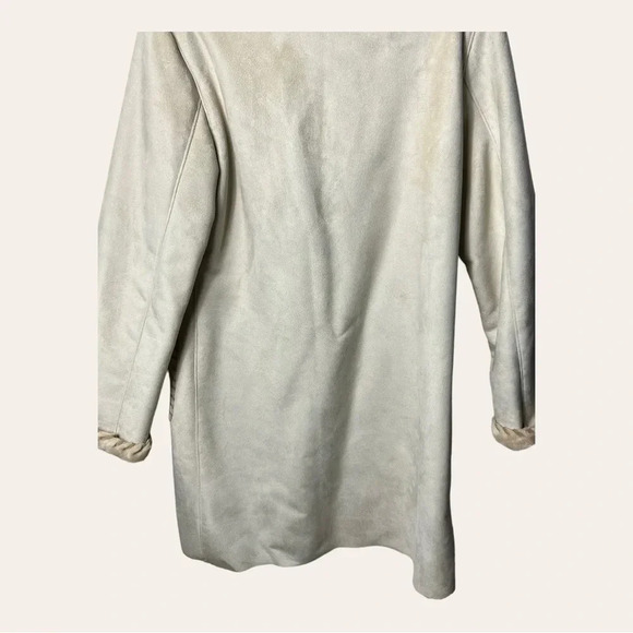 Moda INTERNATIONAL FAUX FUR AND FAUX SUEDE LONG COAT SIZE MEDIUM BEIGE BUTTONS - Picture 9 of 11